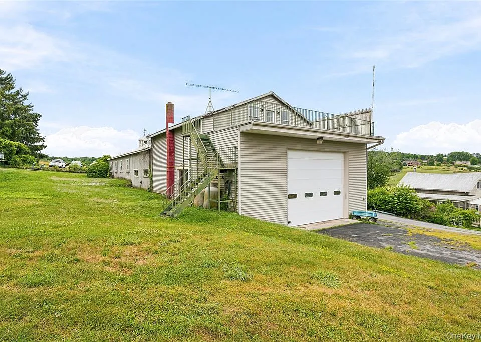 35 Milburn Rd #2