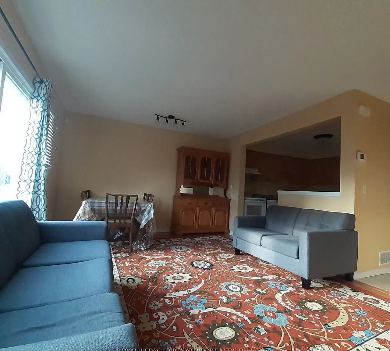 3 bed, $2,998 — Photo 3