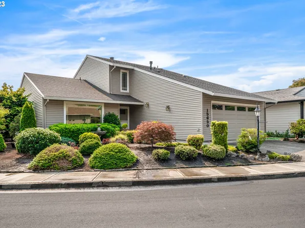 15650 SW Oakhill Ln, Tigard, OR 97224