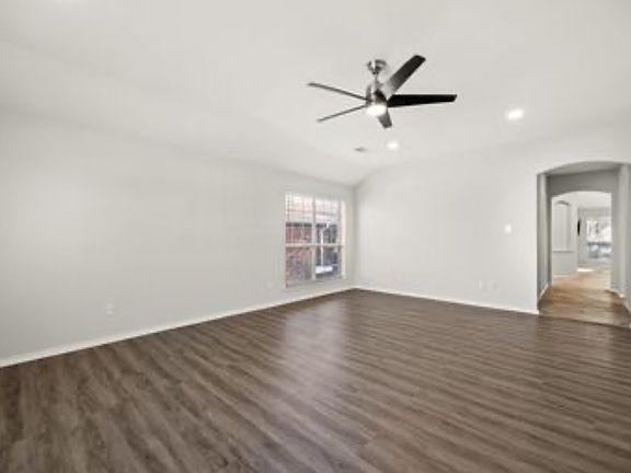 5th image of 9825 Maryville Ln