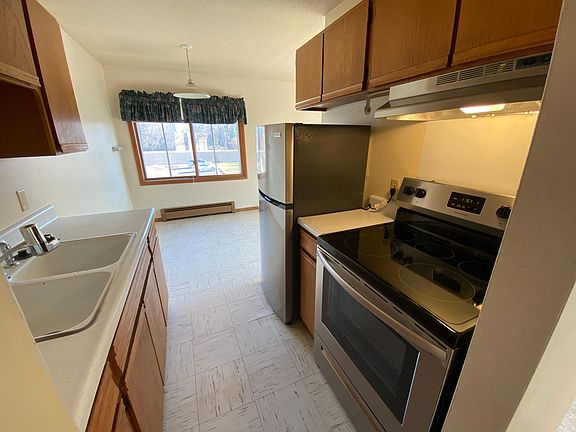 3rd image of 3721 Chandler Dr NE #301