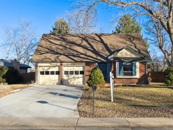 2142 S Zephyr Street, Lakewood, CO 80227