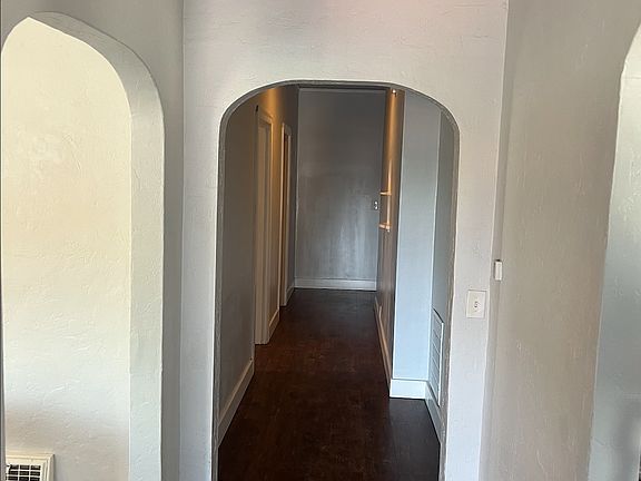 3rd image of 306 Mayo Ave #A