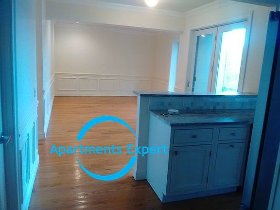 3rd image of 3174 Riverdale Ave APT 3B