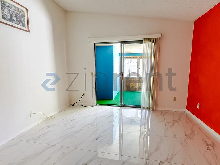 28238 Corte Retiro — Photo 20