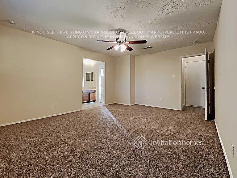 4226 Burkegate Dr — Photo 10