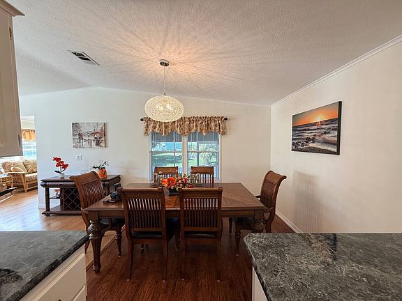 5th image of 131 E Sterling Way
