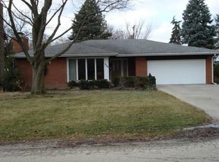 339 S Rosedale Ave, Aurora, IL 60506