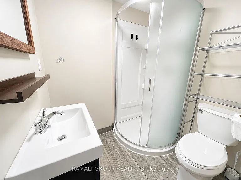 75 Keewatin St S #BASEMENT — Photo 9