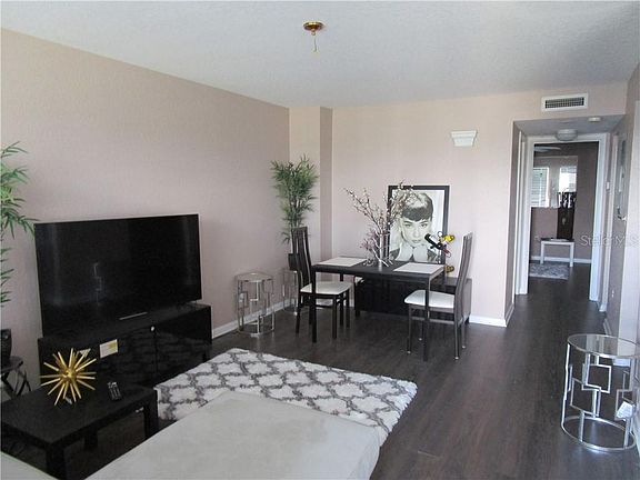 3rd image of 1950 59th Ave N APT 311