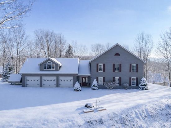 34 Goldsbury Woods Road, Barre, VT 05641