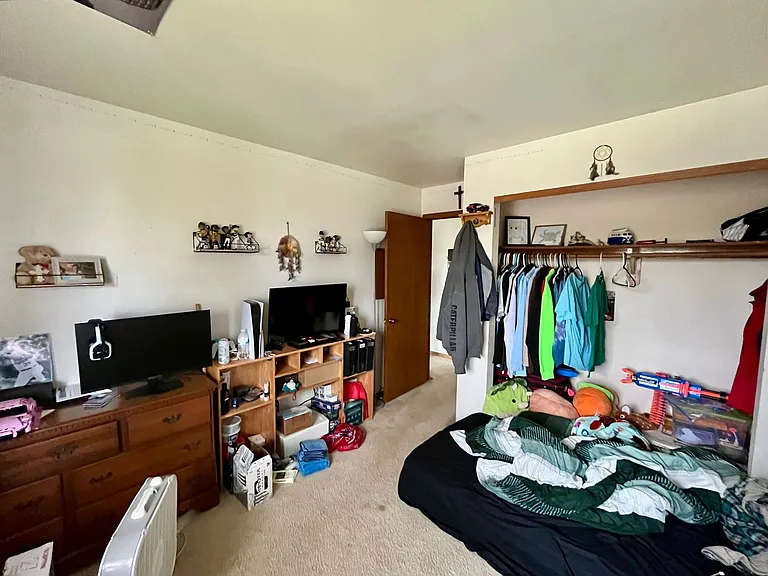 N114W15846 Sylvan Cir — Photo 38