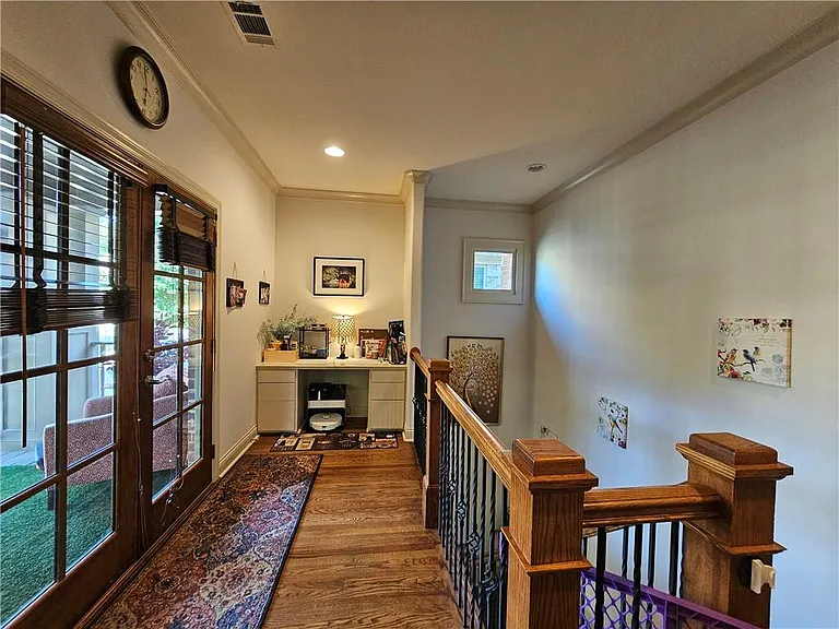 10924 Waters Rd — Photo 33