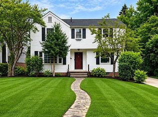 137 33rd St NW, Canton, OH 44709