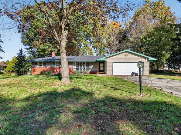 163 Highfield Rd, Marshall, MI 49068