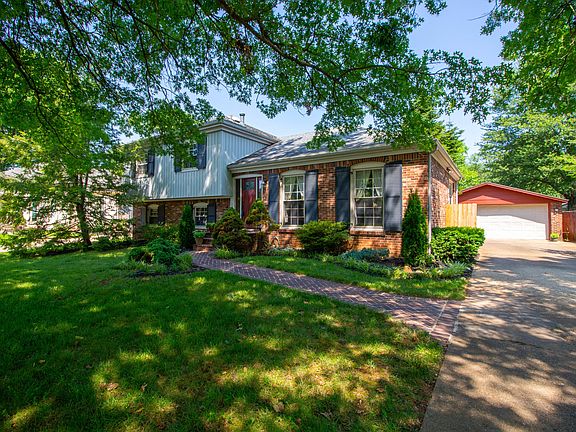 4th image of 7703 Chimney Rock Ct