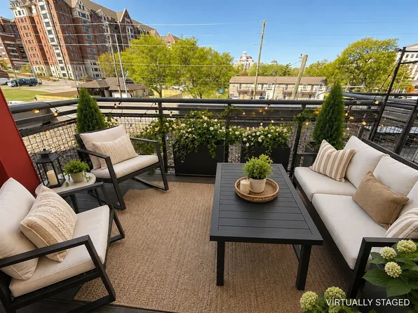 1900 12th Ave S APT 215, Nashville, TN 37203