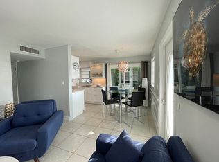 513 104th Ave N, Naples, FL 34108