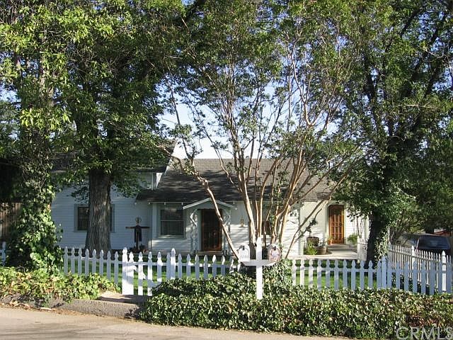 1st image of 35595 Avenue D