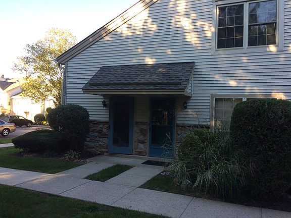Side view & entrance to unit