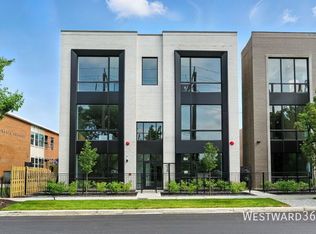 1607 W 13th St #200, Chicago, IL 60608