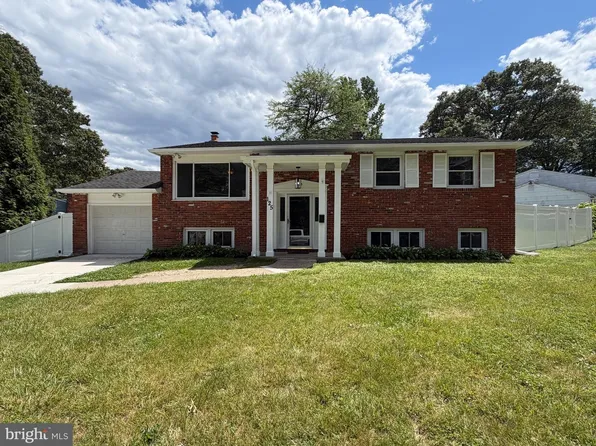 125 Yale Ave, Somerdale, NJ 08083