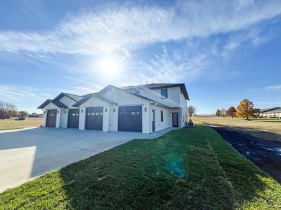 1109 22nd Street Unit #B, Milford, IA, 51351
