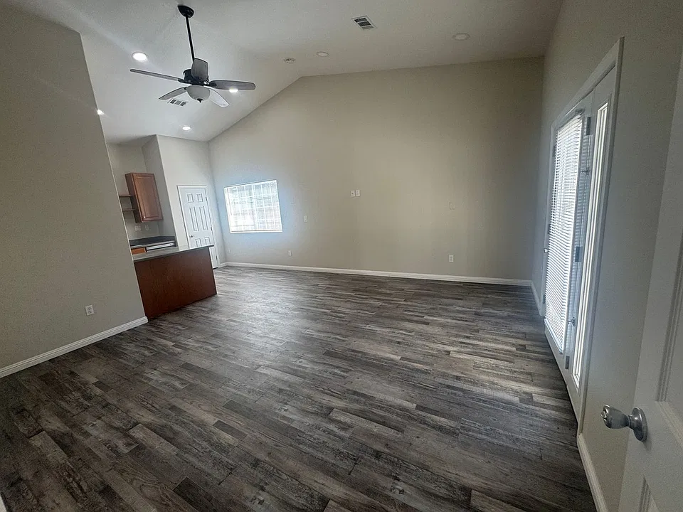 1565 Shiloh Pl