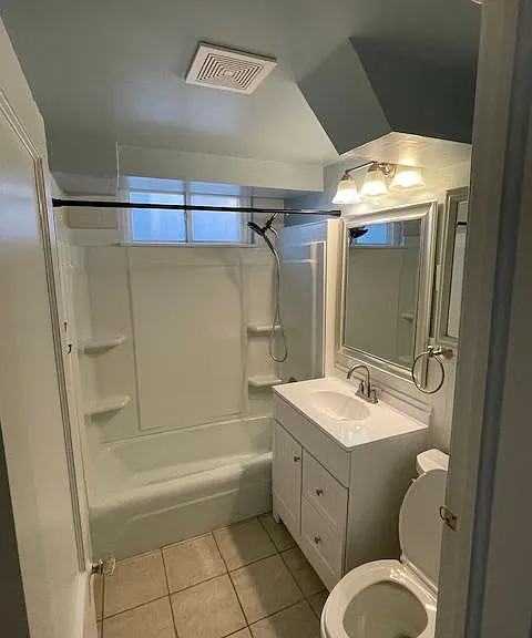 245 W Cornell Ave — Photo 4