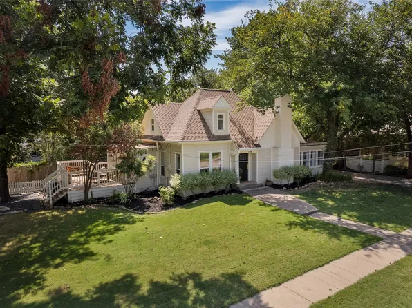 704 N College St, McKinney, TX 75069