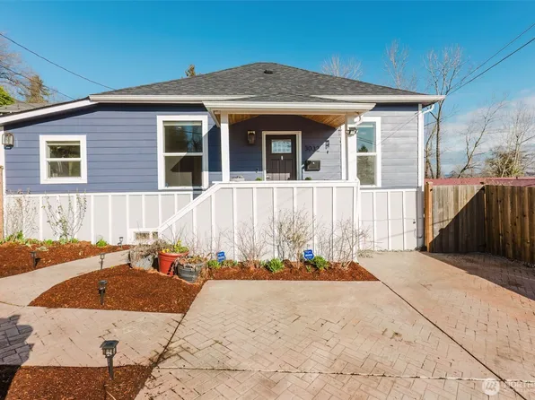 3032 S Dawson Street, Seattle, WA 98108