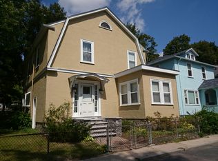 22 Garth Rd, West Roxbury, MA 02132