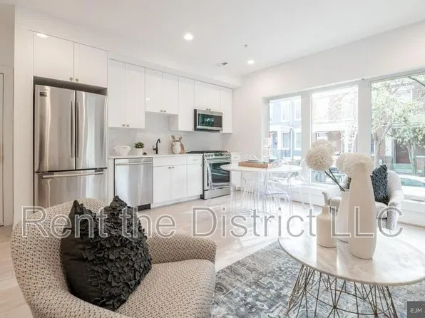 1415 Oak St NW Unit 201, Washington, DC 20010