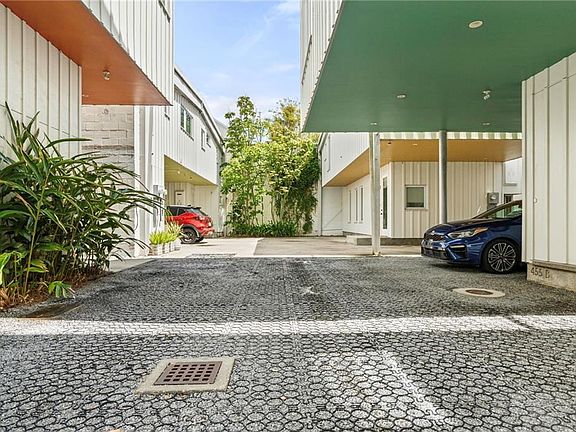 3rd image of 455 9th St Unit C