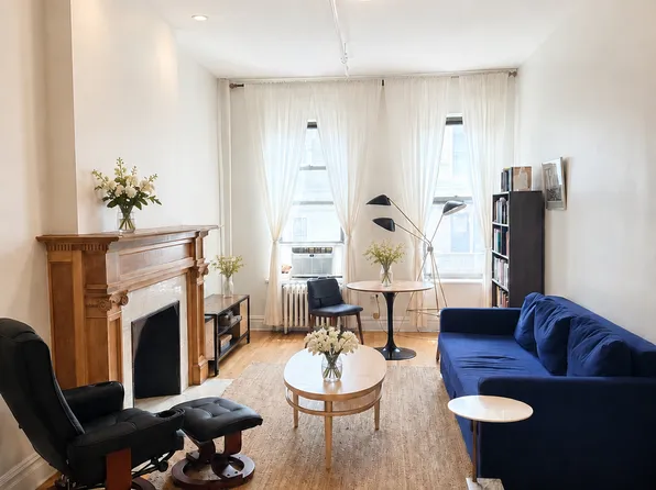 45 West 85th Street image 1 of 6