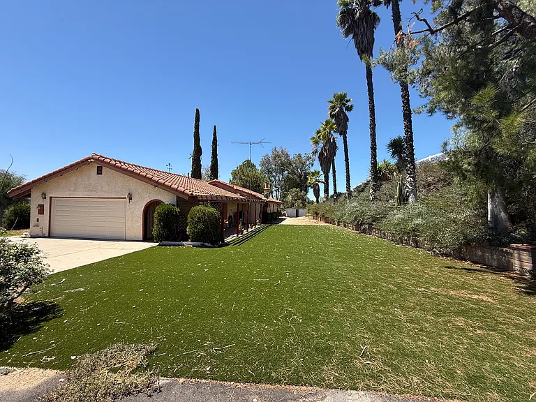41280 De Portola Rd — Photo 1
