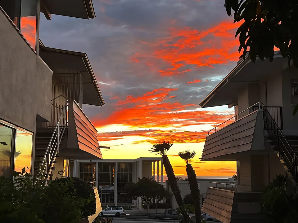 378 Palos Verdes Blvd #F