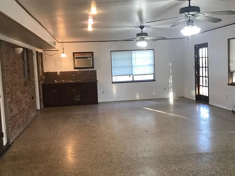 1400 Wren Ln — Photo 24