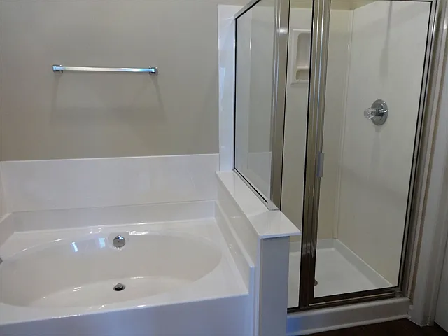 3282 Middleburry Ln — Photo 10