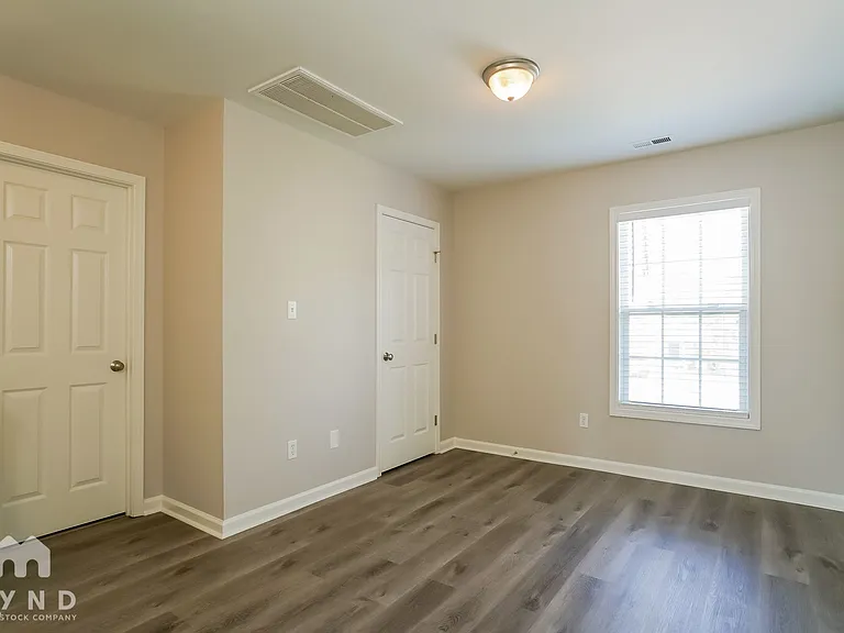 1209 Kinsfolk Cir — Photo 11