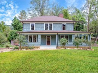 9 Pinecroft Rd, Asheville, NC 28804