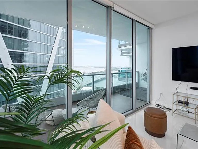900 Biscayne Blvd #4412 — Photo 12