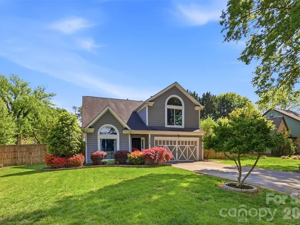 9028 Agnes Park Ln, Huntersville, NC 28078
