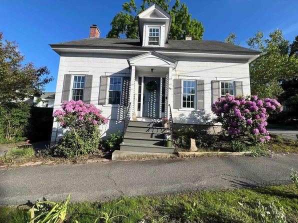 69 Centre Street, Concord, NH 03301
