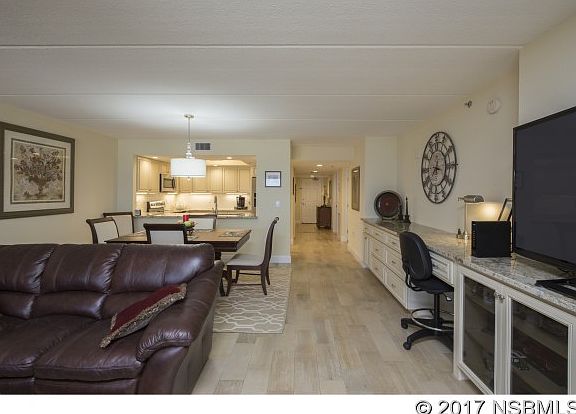 4th image of 5221 S Atlantic Ave #2030