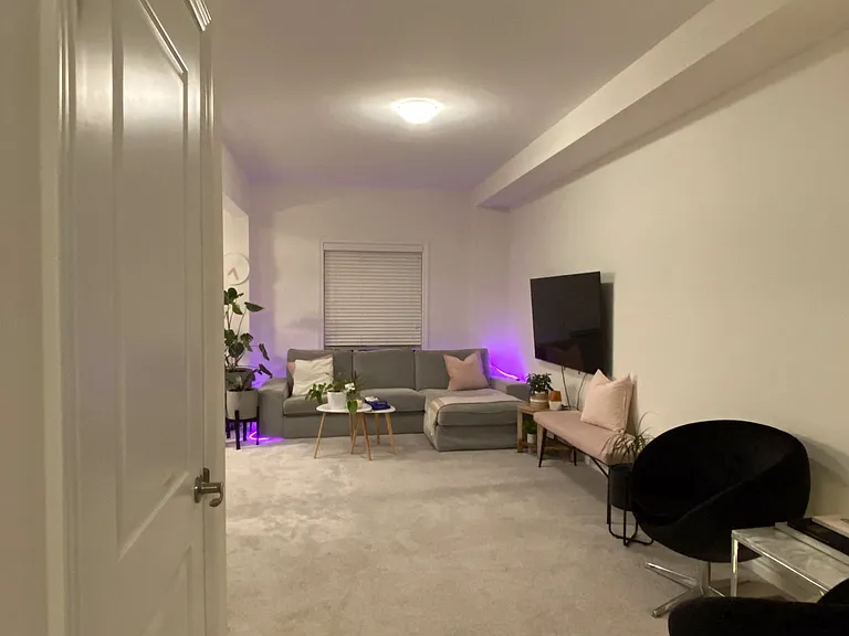 135 Flagg Ave — Photo 5