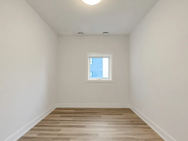1100 Lackner Pl — Photo 16