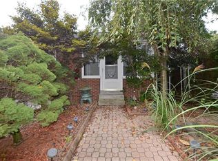 260 Charlet St, Bridgeville, PA 15017