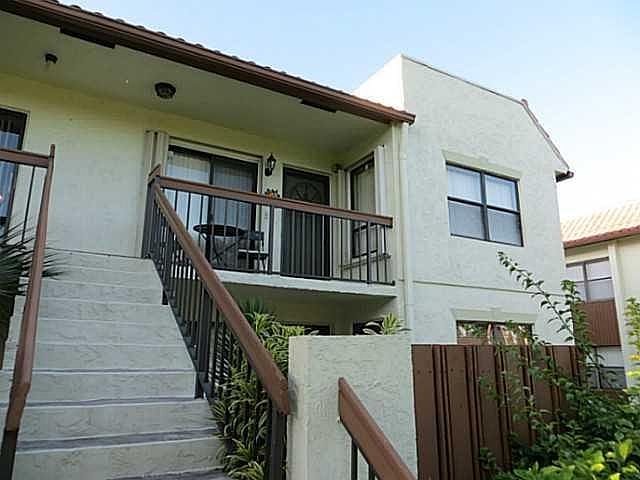 1st image of 55 Tropic Isle Dr APT 36