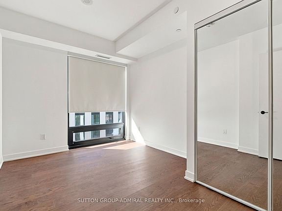 5th image of 89 Montclair Ave #1625